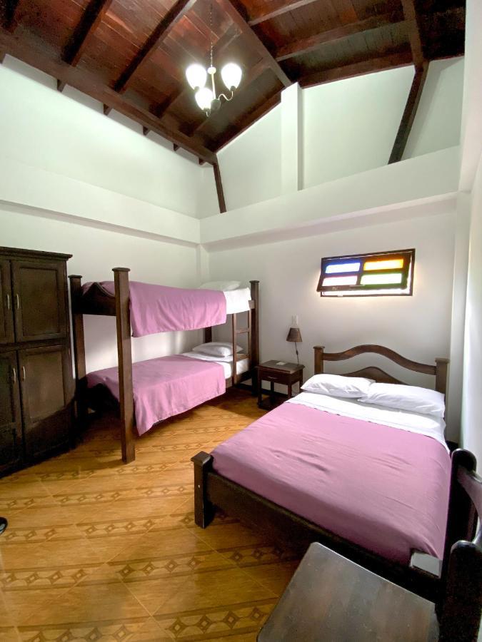 Hospedaje Casa Real Salamina Εξωτερικό φωτογραφία